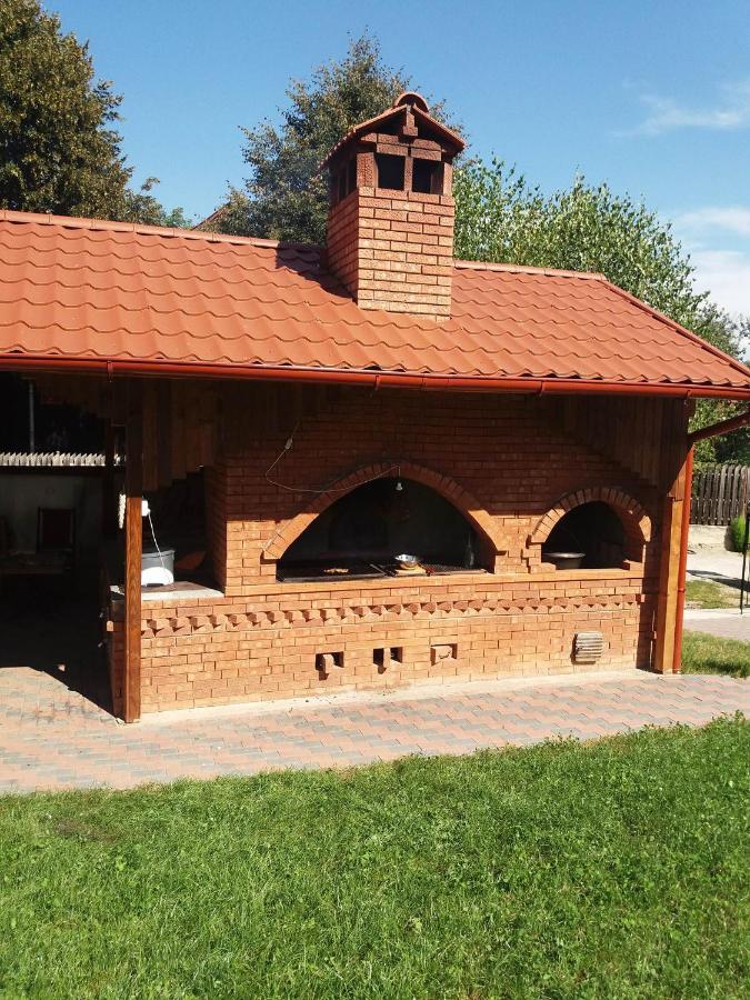 Casuta Cu Flori Hotel Vilcele  Екстериор снимка